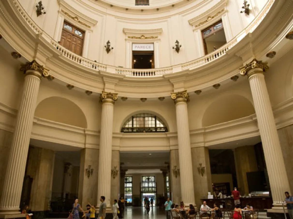 Galeria de Centro Cultural Banco do Brasil (CCBB)