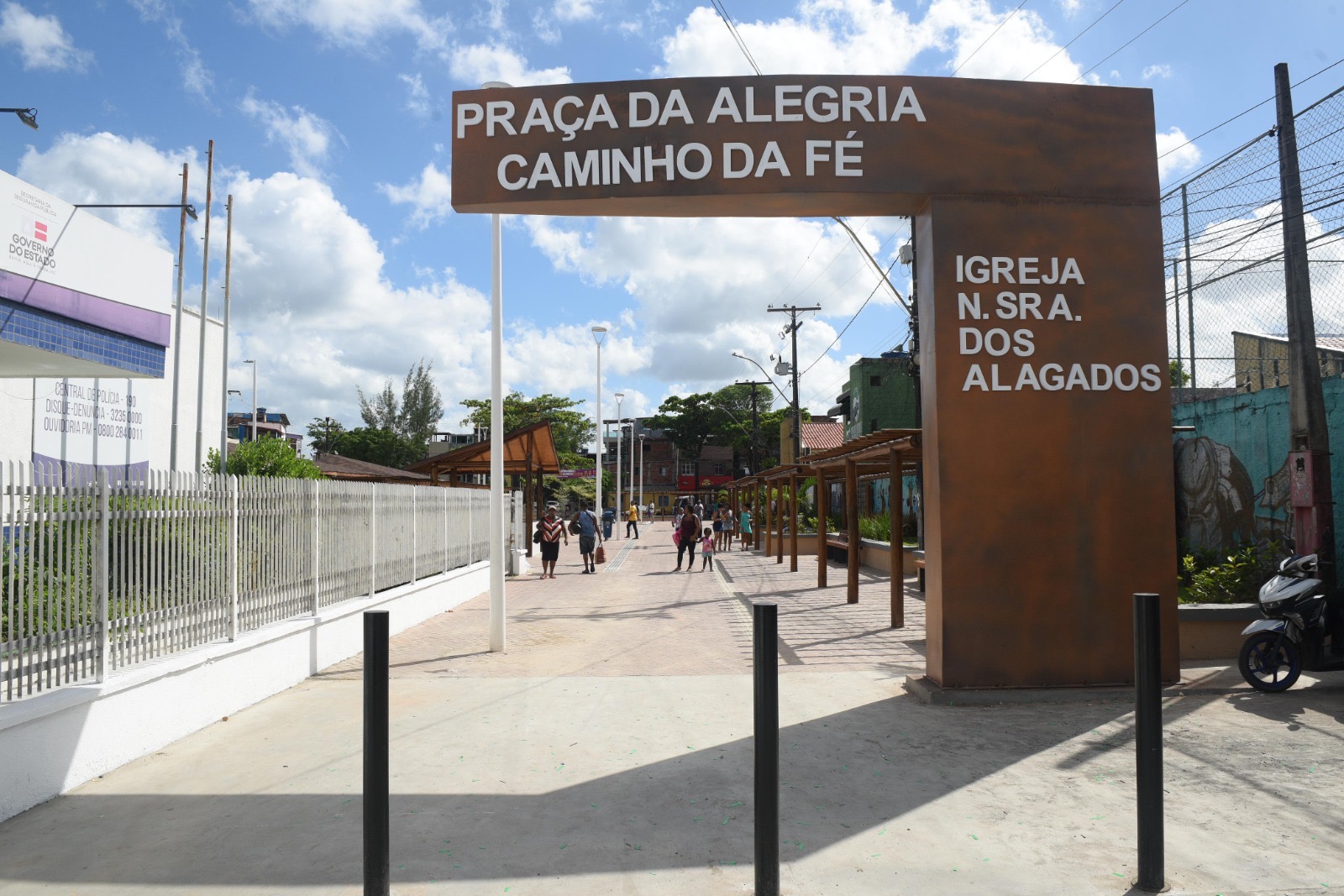 Igreja Nossa Senhora dos Alagados e São João Paulo II