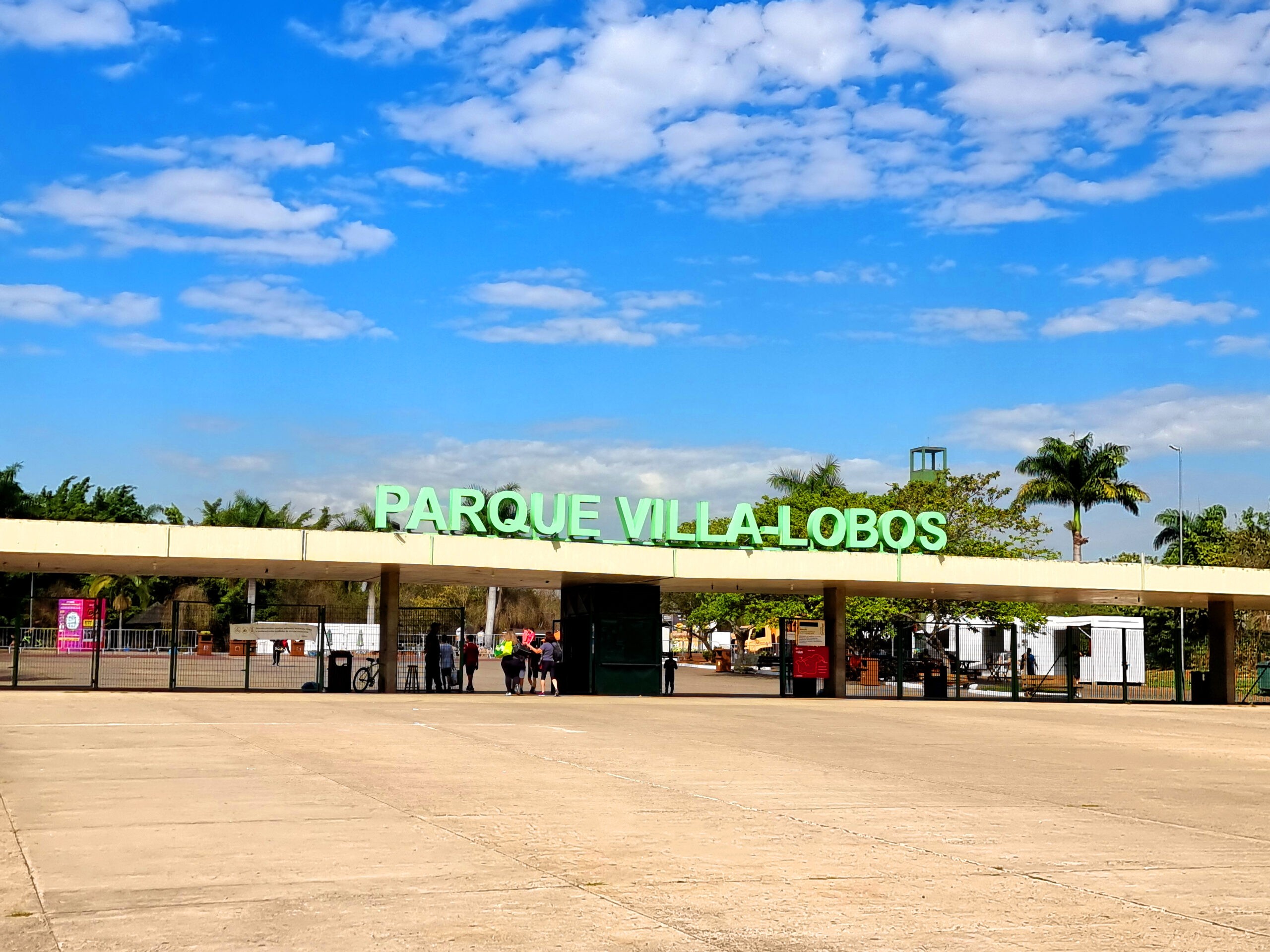 Galeria de Parque Villa-Lobos