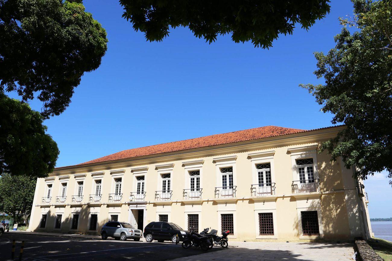 Galeria de Casa das Onze Janelas