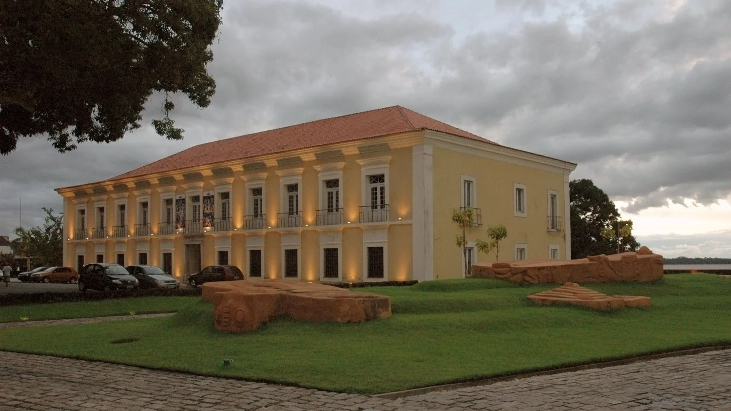 Galeria de Casa das Onze Janelas