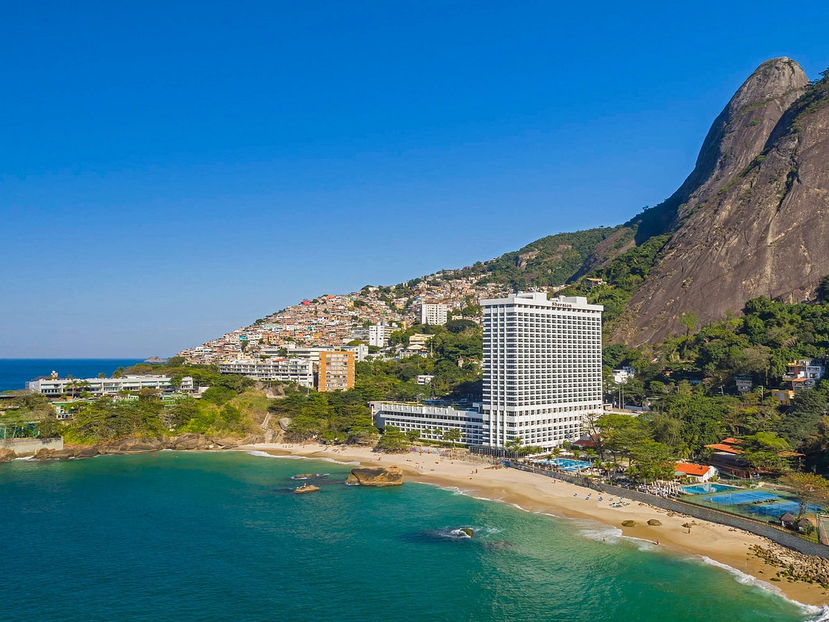 Praia do Leblon
