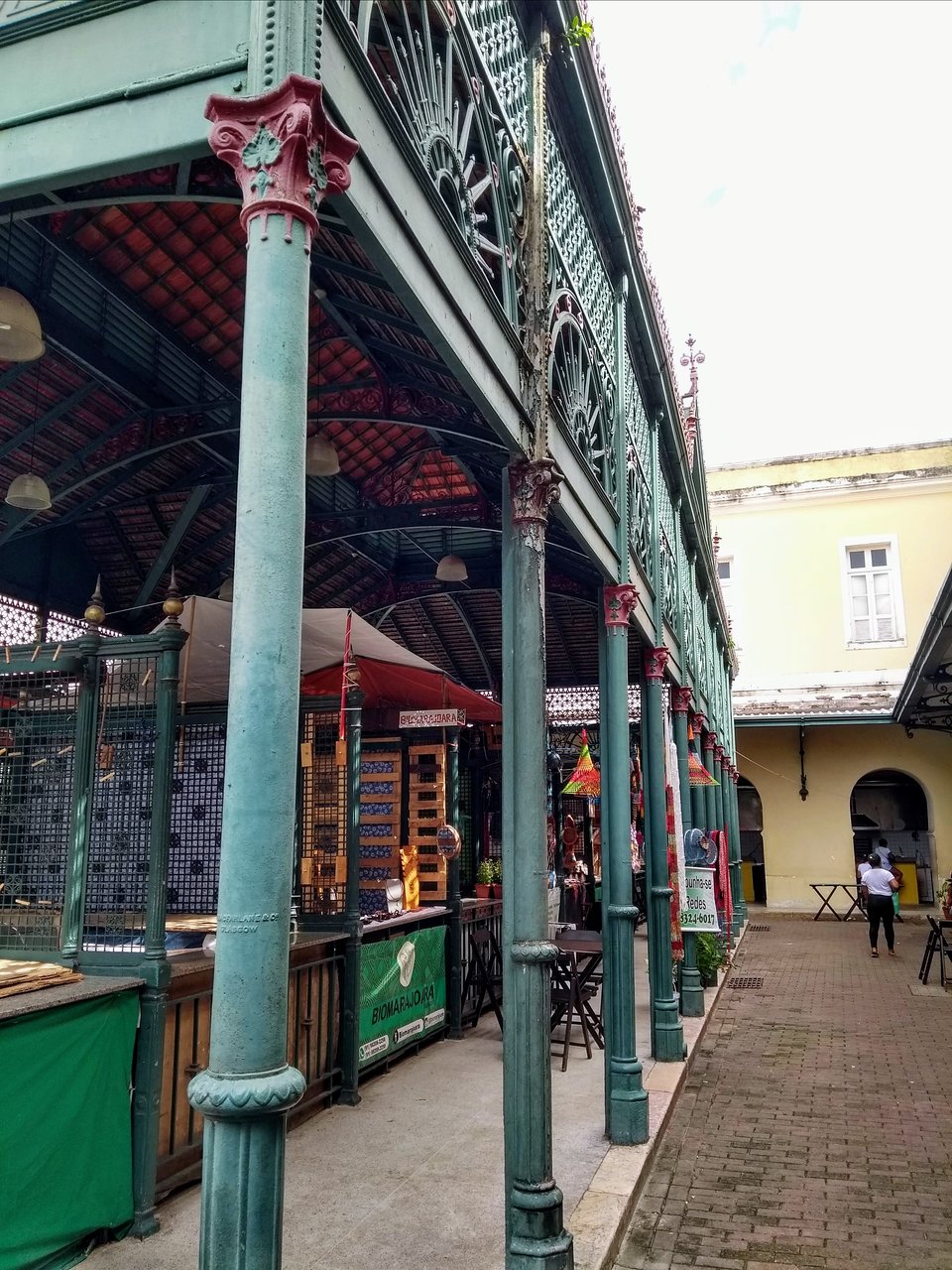 Galeria de Mercado de Carne (Mercado Bolonha)