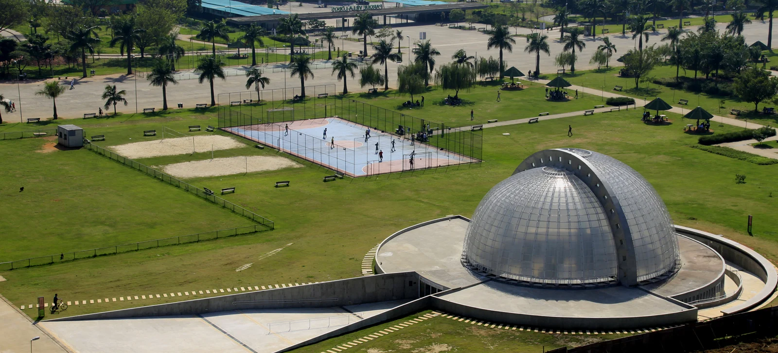 Galeria de Parque Villa-Lobos